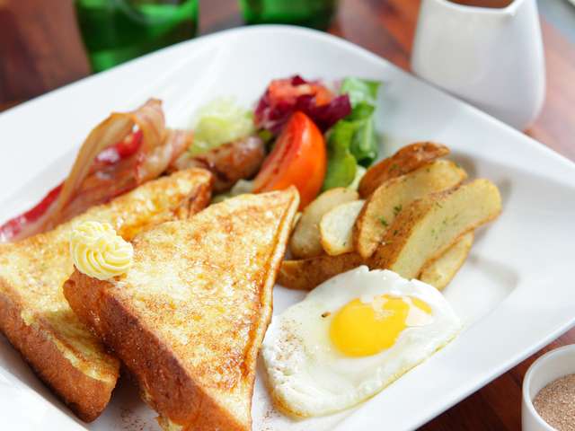 Large_french_toast_14300_
