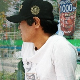 Small_28